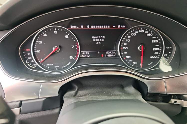 Used Audi A7 2016 40 TFSI Ambition Edition Odometer Close Up