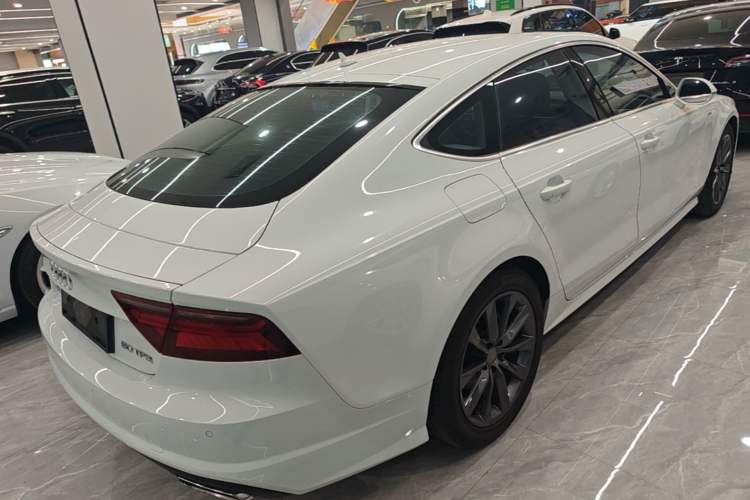 Used Audi A7 2016 35 TFSI Fashion Model Rear Right 45 Deg