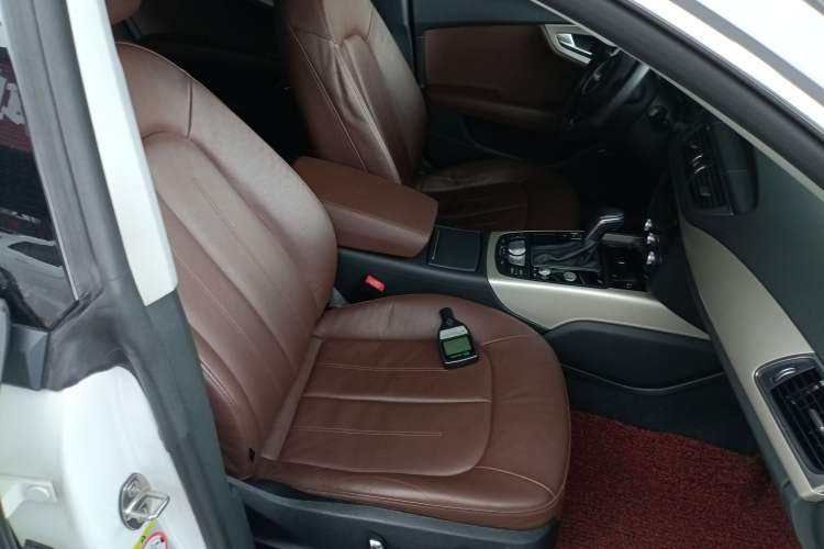 Used Audi A7 2016 40 TFSI Ambition Edition Right Front Seat