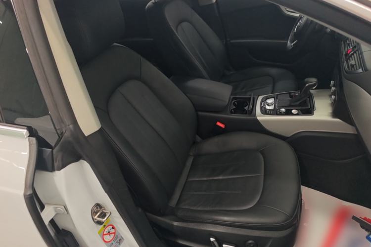 Used Audi A7 2016 35 TFSI Fashion Model Right Front Seat
