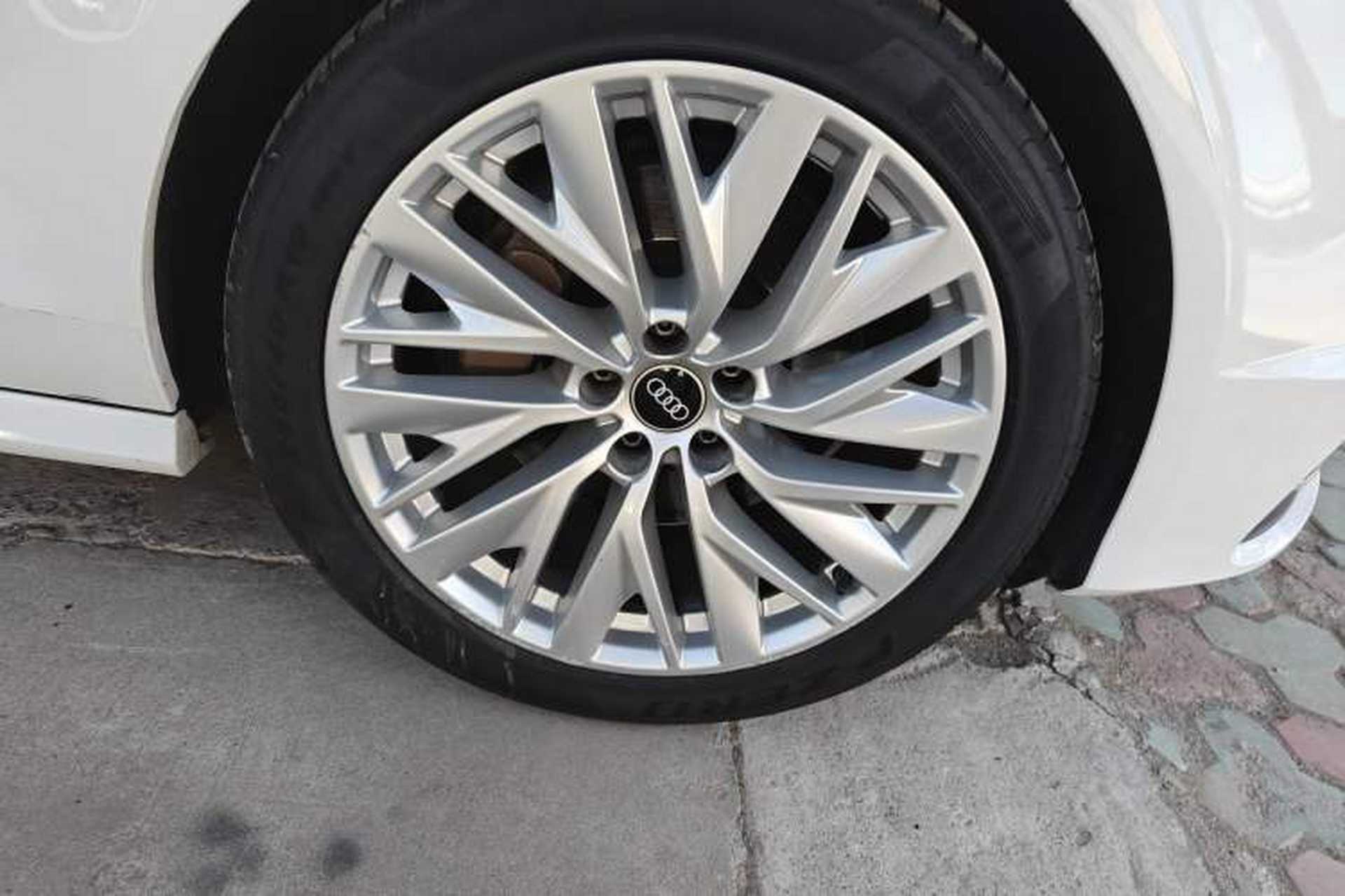 Used Audi A7 2016 40 TFSI Ambition Edition Right Front Wheel Hub