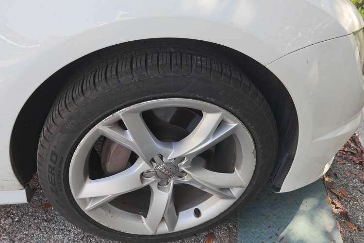 Used Audi A7 2016 40 TFSI Ambition Edition Right Front Wheel Hub