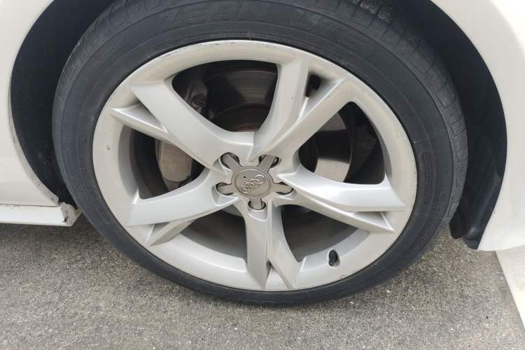 Used Audi A7 2016 40 TFSI Ambition Edition Right Front Wheel Hub