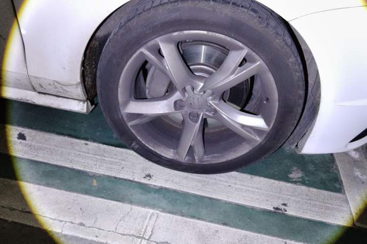 Used Audi A7 2016 40 TFSI Ambition Edition Right Front Wheel Hub