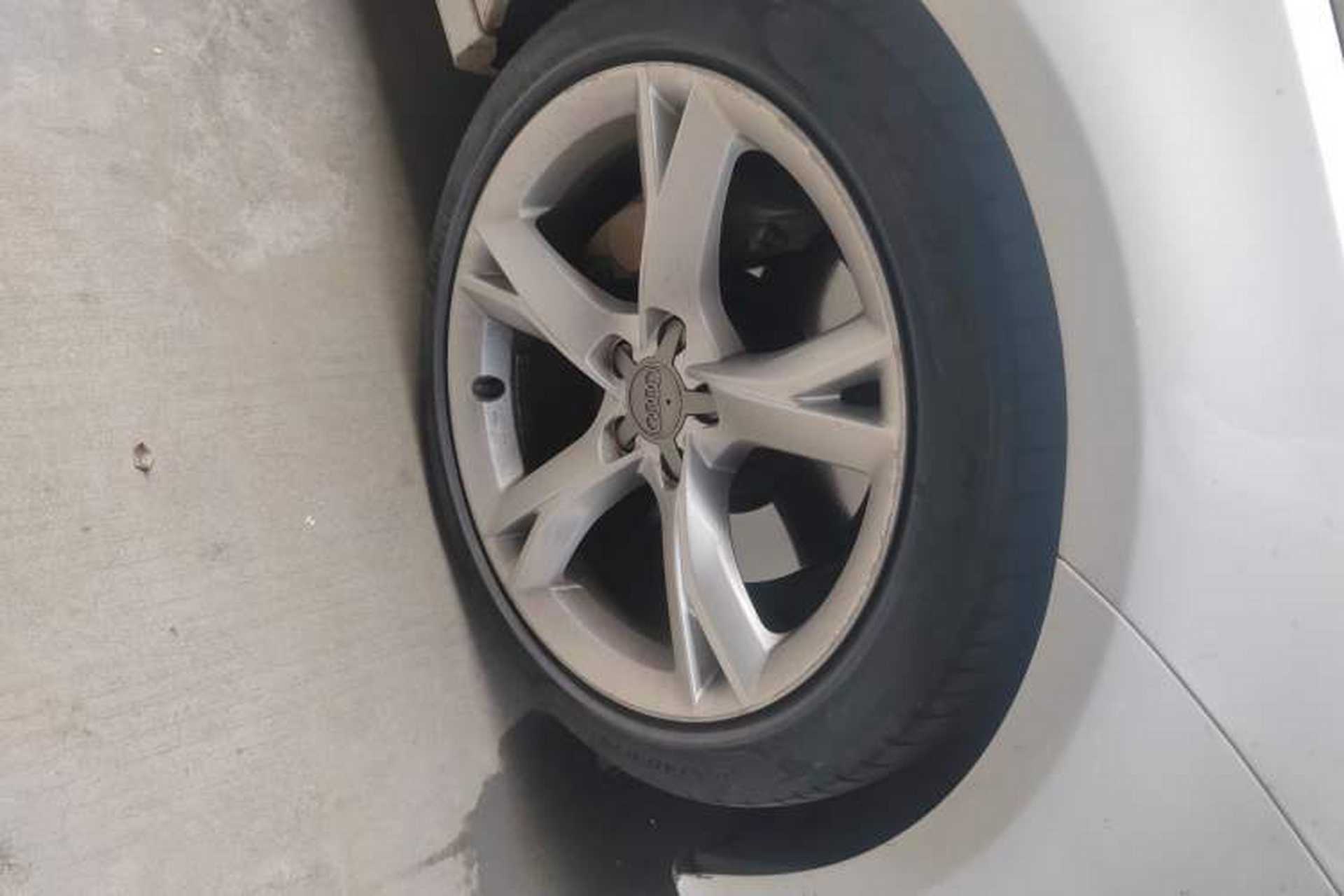 Used Audi A7 2016 40 TFSI Ambition Edition Right Front Wheel Hub