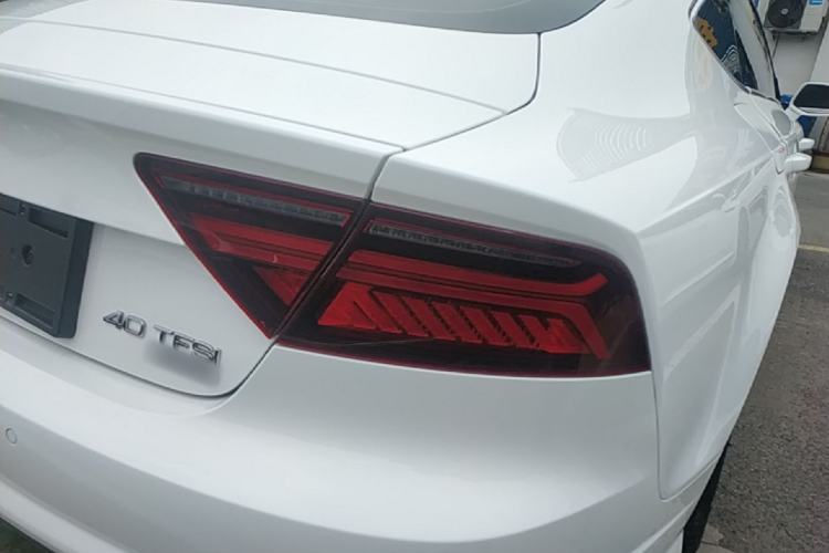 Used Audi A7 2016 40 TFSI quattro Technology Edition Right Rear Taillight