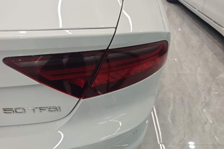 Used Audi A7 2016 35 TFSI Fashion Model Right Rear Taillight