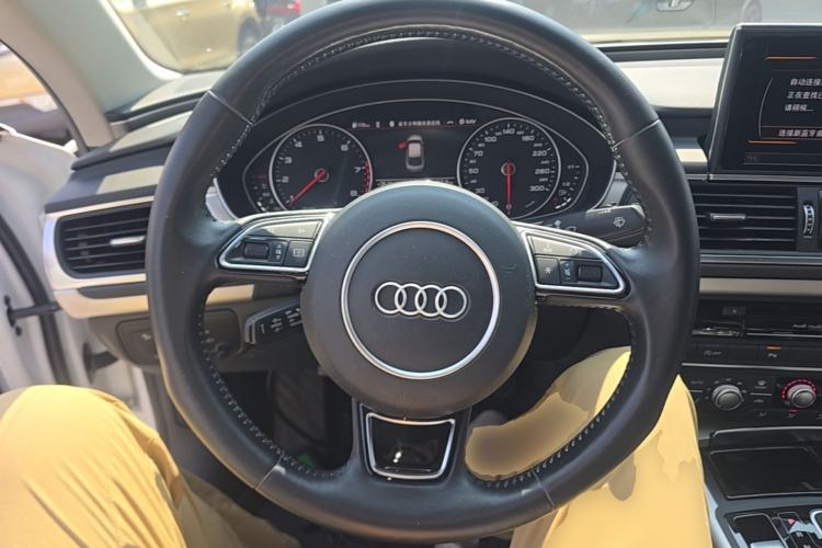 Used Audi A7 2016 40 TFSI quattro Technology Edition Steering Wheel