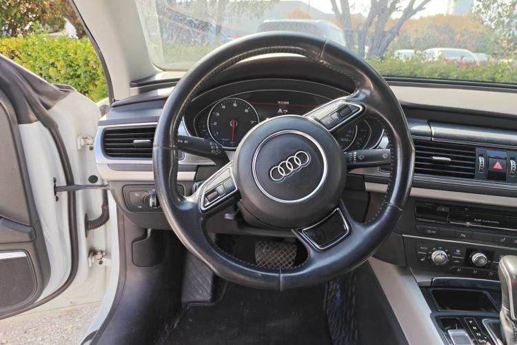 Used Audi A7 2016 40 TFSI Ambition Edition Steering Wheel