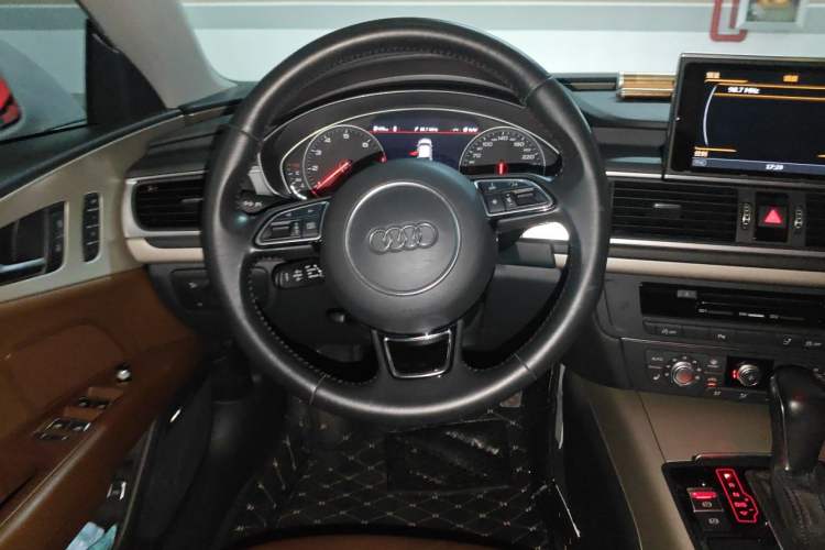 Used Audi A7 2016 40 TFSI Ambition Edition Steering Wheel