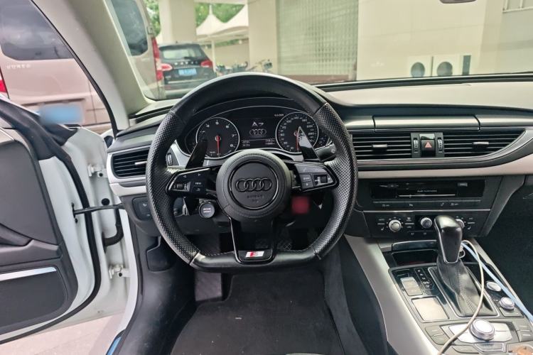 Used Audi A7 2016 40 TFSI Ambition Edition Steering Wheel