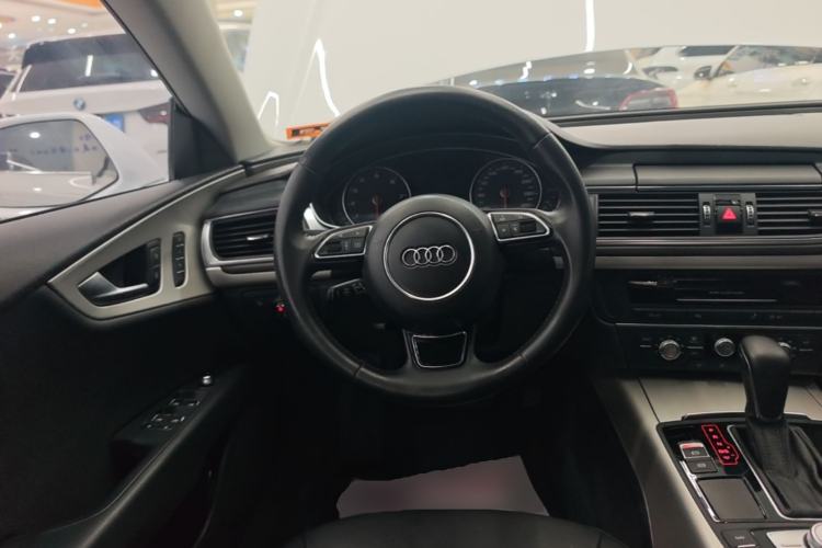 Used Audi A7 2016 35 TFSI Fashion Model Steering Wheel