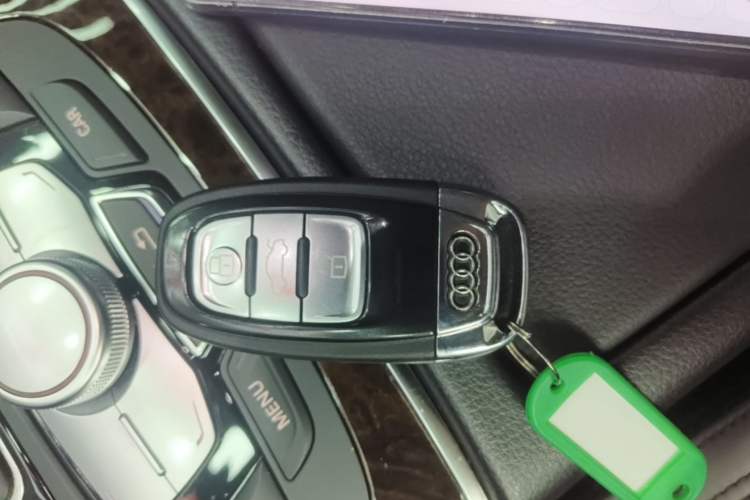 Used Audi A7 2016 50 TFSI quattro Comfort Model Vehicle Key