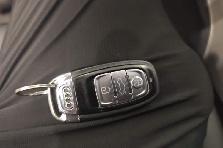 Used Audi A7 2016 35 TFSI Fashion Model Vehicle Key