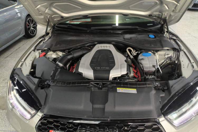 Used Audi A7 2016 50 TFSI quattro Comfort Model Engine Bay