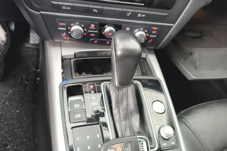 Used Audi A7 2016 40 TFSI Ambition Edition Gear Lever