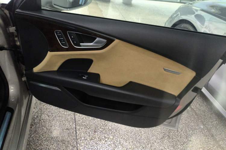 Used Audi A7 2016 50 TFSI quattro Comfort Model Right Front Door Interior