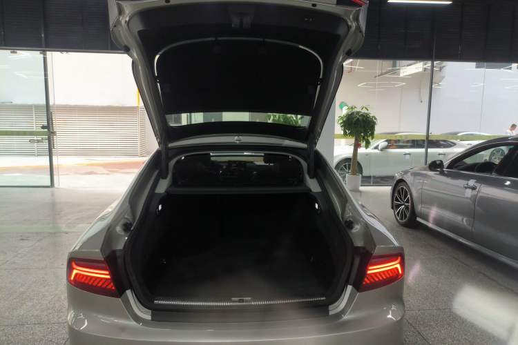 Used Audi A7 2016 50 TFSI quattro Comfort Model Trunk