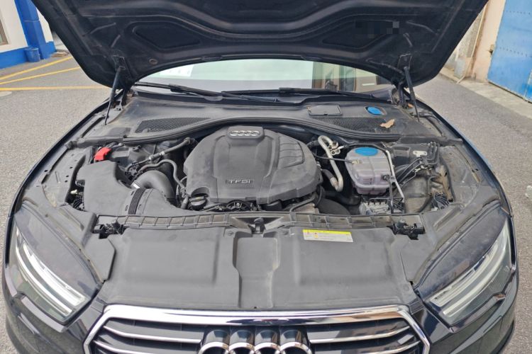 Used Audi A7 2017 35 TFSI Fashion Model Engine Bay