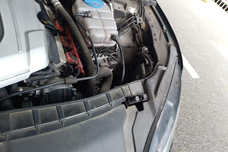 Used Audi A7 2017 50 TFSI quattro Comfort Model Engine Bay Left