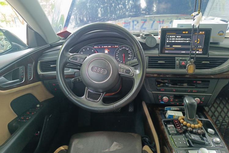 Used Audi A7 2017 50 TFSI quattro Comfort Model Steering Wheel