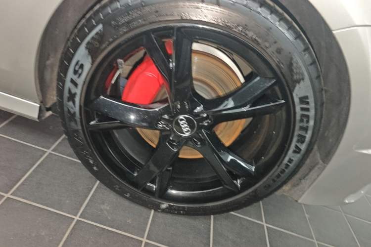 Used Audi A7 2017 40 TFSI Ambition Edition Right Front Wheel Hub