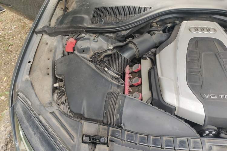 Used Audi A7 2017 50 TFSI quattro Comfort Model Engine Bay Right