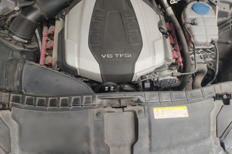 Used Audi A7 2017 50 TFSI quattro Comfort Model Engine Bay