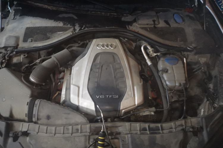 Used Audi A7 2017 50 TFSI quattro Comfort Model Engine Bay