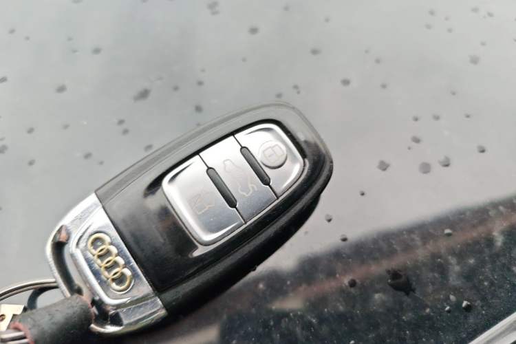 Used Audi A7 2017 50 TFSI quattro Comfort Model Vehicle Key