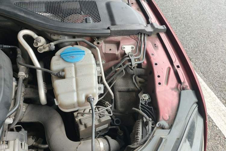 Used Audi A7 2017 35 TFSI Fashion Model Engine Bay Left