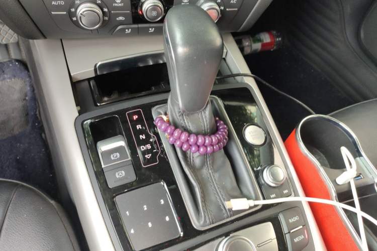 Used Audi A7 2017 35 TFSI Fashion Model Gear Lever