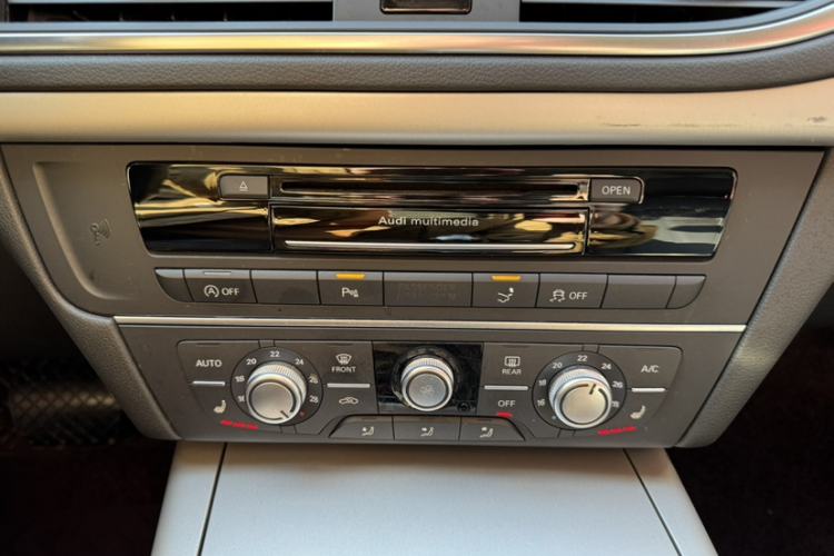 Used Audi A7 2017 40 TFSI Ambition Edition Audio And AC Panel
