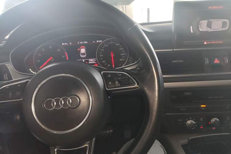 Used Audi A7 2017 35 TFSI Fashion Model Center Console