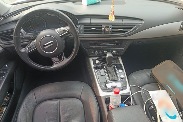 Used Audi A7 2017 35 TFSI Fashion Model Center Console