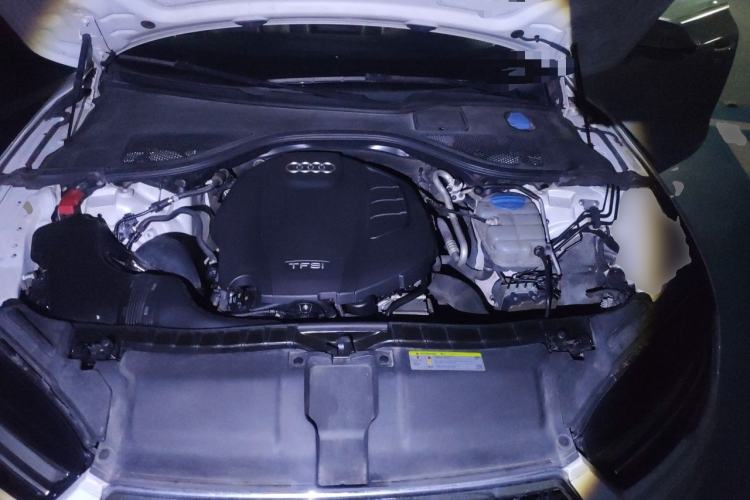 Used Audi A7 2017 35 TFSI Fashion Model Engine Bay