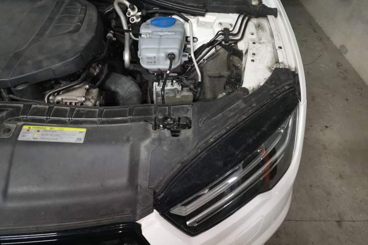 Used Audi A7 2017 40 TFSI Ambition Edition Engine Bay Left