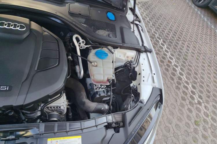 Used Audi A7 2017 40 TFSI Ambition Edition Engine Bay Left