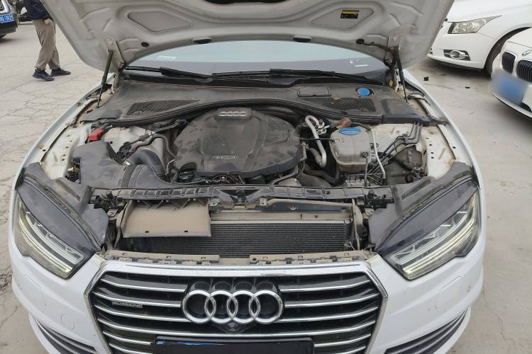 Used Audi A7 2017 40 TFSI quattro Technology Edition Engine Bay