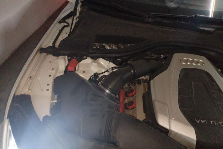 Used Audi A7 2017 50 TFSI quattro Comfort Model Engine Bay Right
