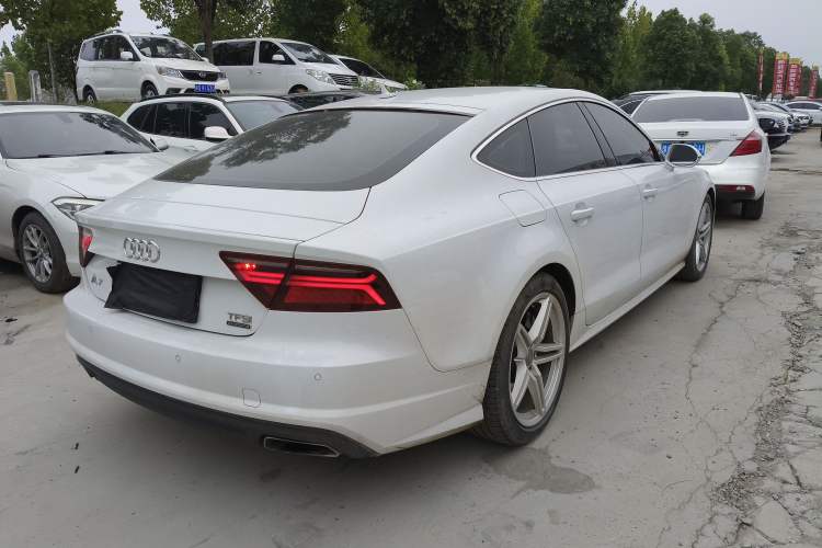 Used Audi A7 2017 40 TFSI quattro Technology Edition Exterior 5
