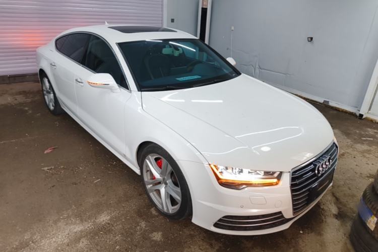 Used Audi A7 2017 50 TFSI quattro Comfort Model Front Right 45 Deg