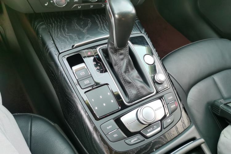 Used Audi A7 2017 40 TFSI Ambition Edition Gear Lever