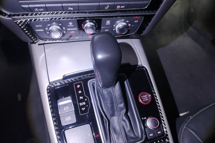 Used Audi A7 2017 35 TFSI Fashion Model Gear Lever