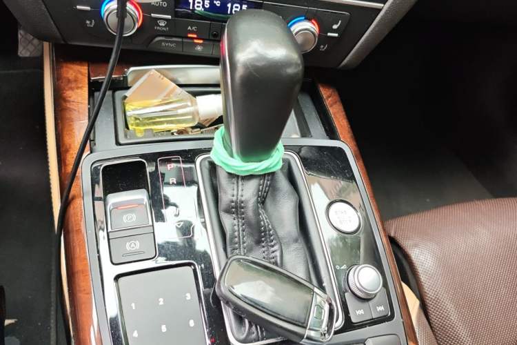 Used Audi A7 2017 50 TFSI quattro Comfort Model Gear Lever