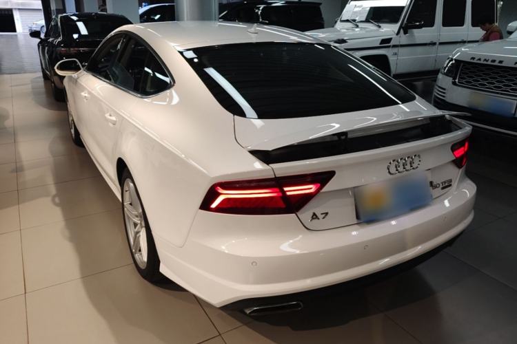 Used Audi A7 2017 40 TFSI quattro Technology Edition Rear Left 45 Deg