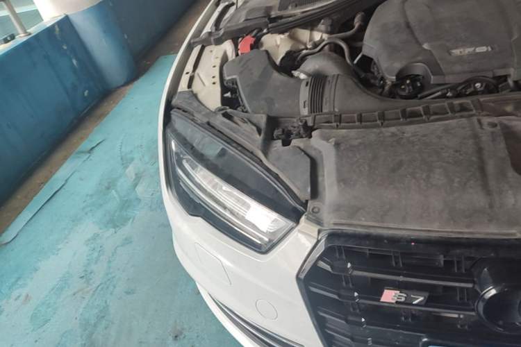 Used Audi A7 2017 35 TFSI Fashion Model Right Front Headlight