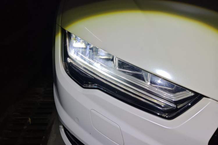 Used Audi A7 2017 50 TFSI quattro Comfort Model Right Front Headlight