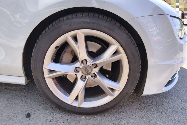 Used Audi A7 2017 40 TFSI Ambition Edition Right Front Wheel Hub