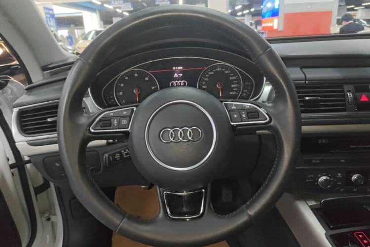 Used Audi A7 2017 35 TFSI Fashion Model Steering Wheel